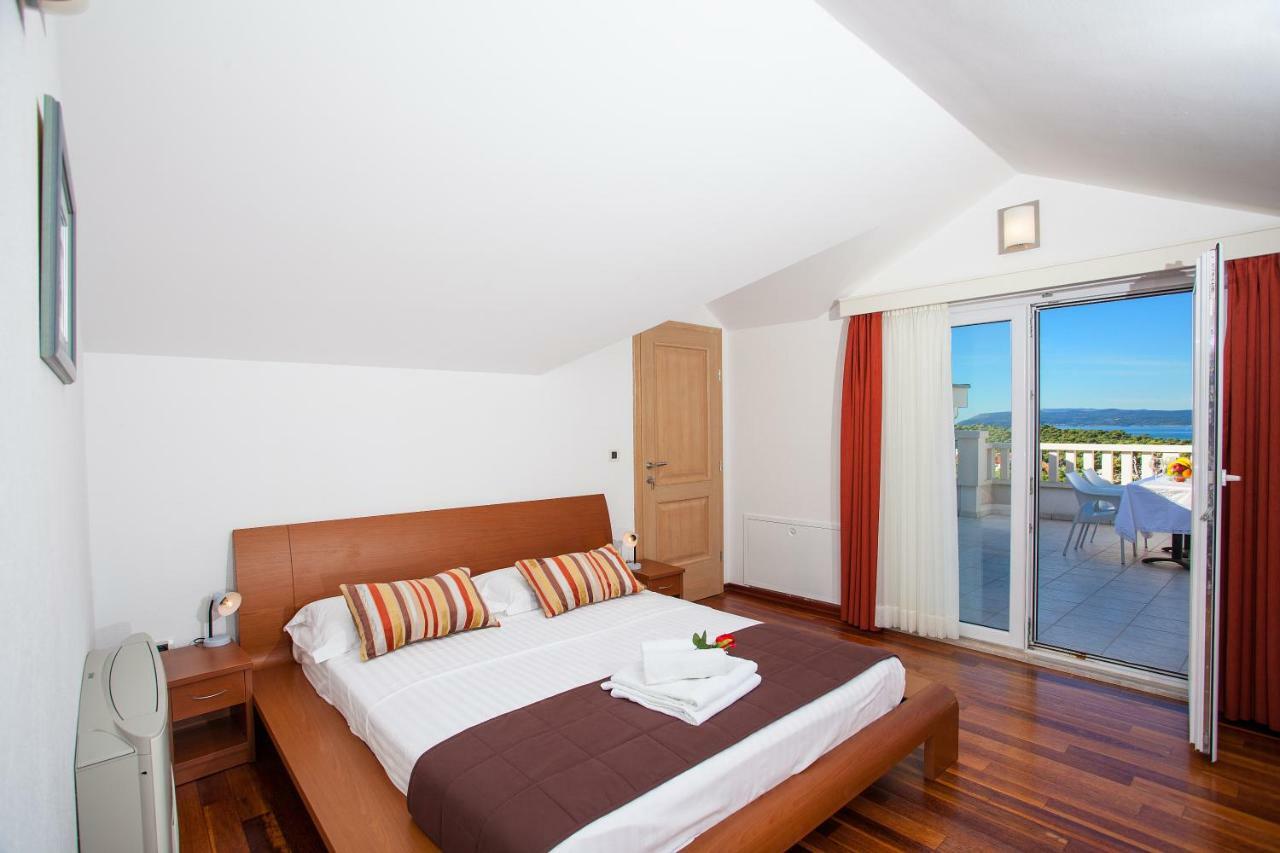 Apartament Luce Mit Pool Makarska